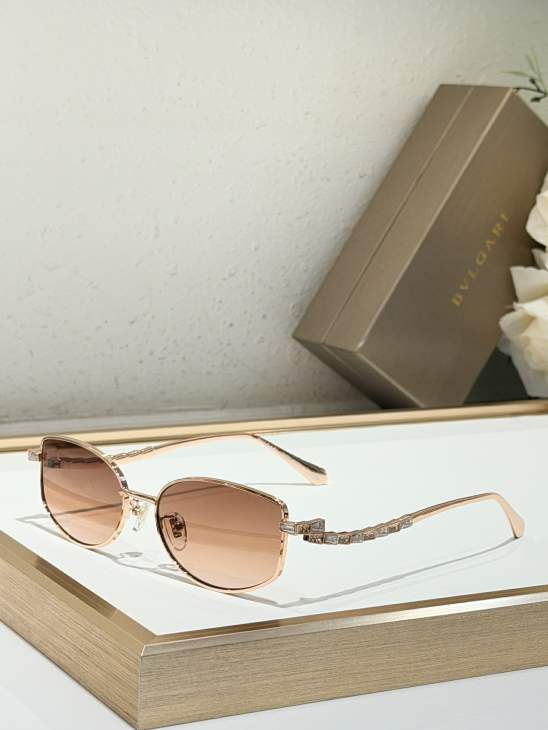 Picture of Bvlgari Sunglasses _SKUfw80880791fw
